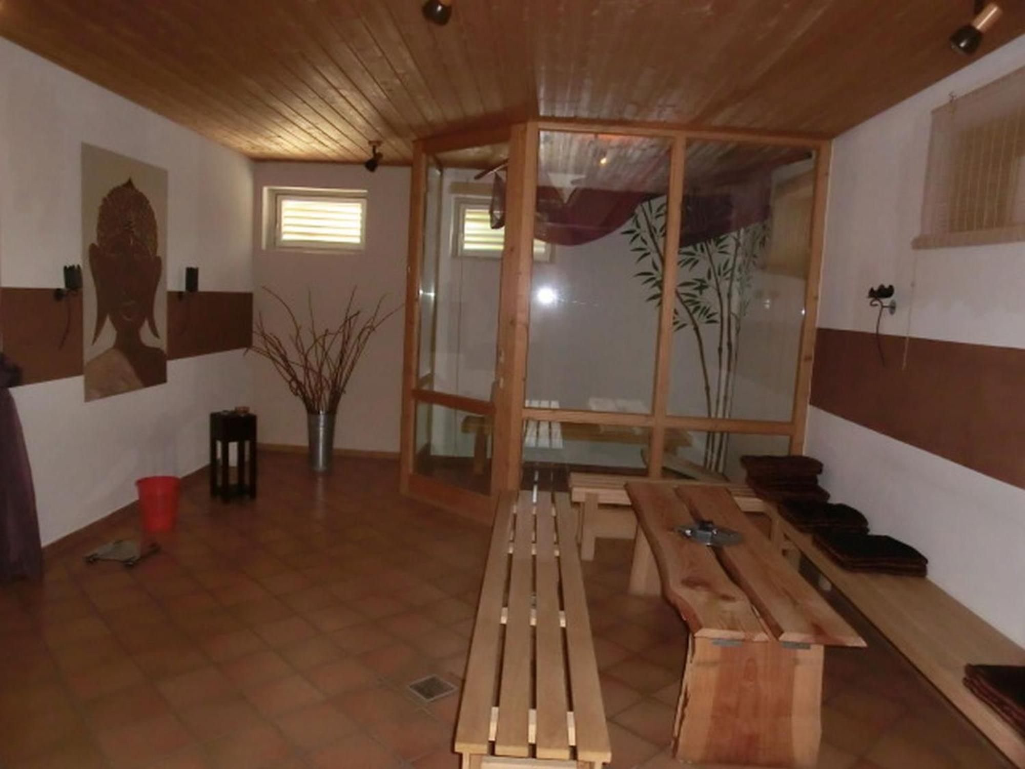 Hotel-Restaurant Kreuzhuber Neuburg am Inn Dış mekan fotoğraf